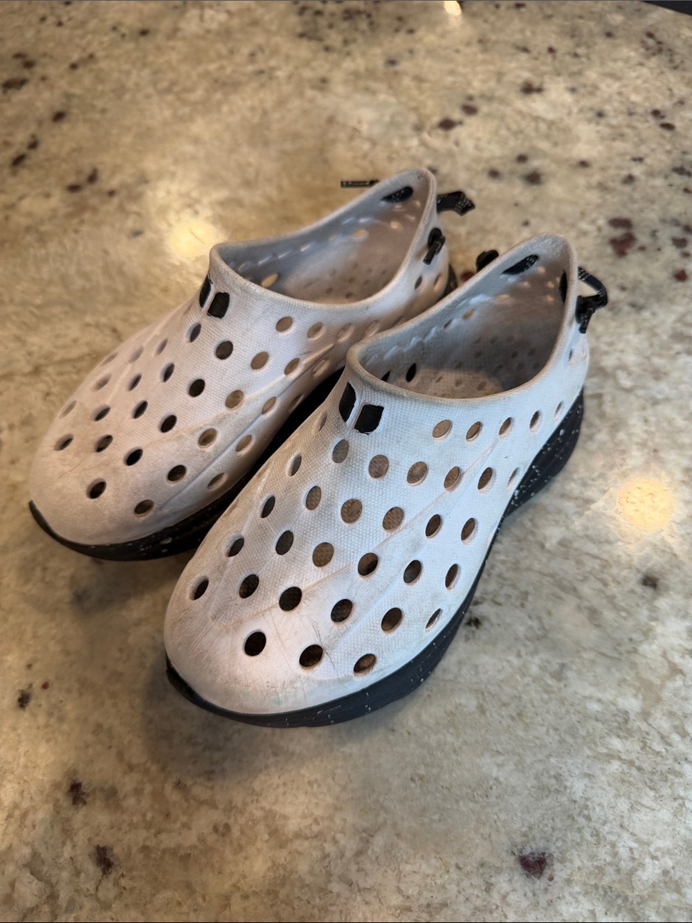 Kanes white and black kids size 12 - Picture 2 of 8